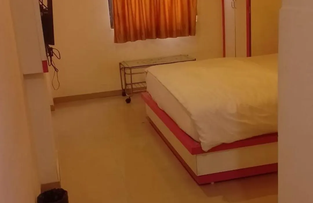 Hotel Paradise -Ahmedabad-1